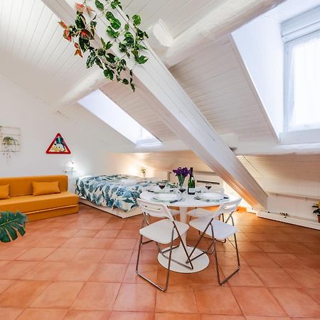 The White Jungle - San Babila Attic Apartman Milánó Kültér fotó